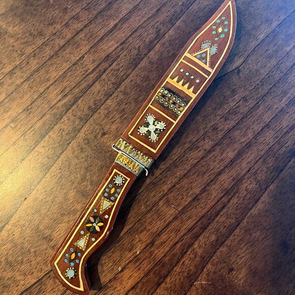Source Unknown Other - Handcrafted Decorative Knife with Intricate Patterned sheath